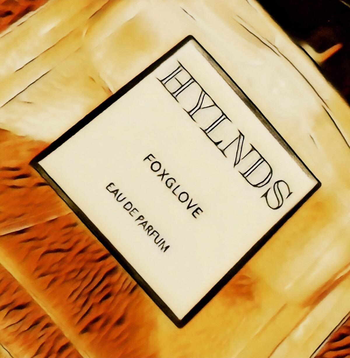 عطر ادکلن فاکس گلاو دی‌اس اند دورگا - Foxglove DS&Durga - بررسی، قیمت و خرید