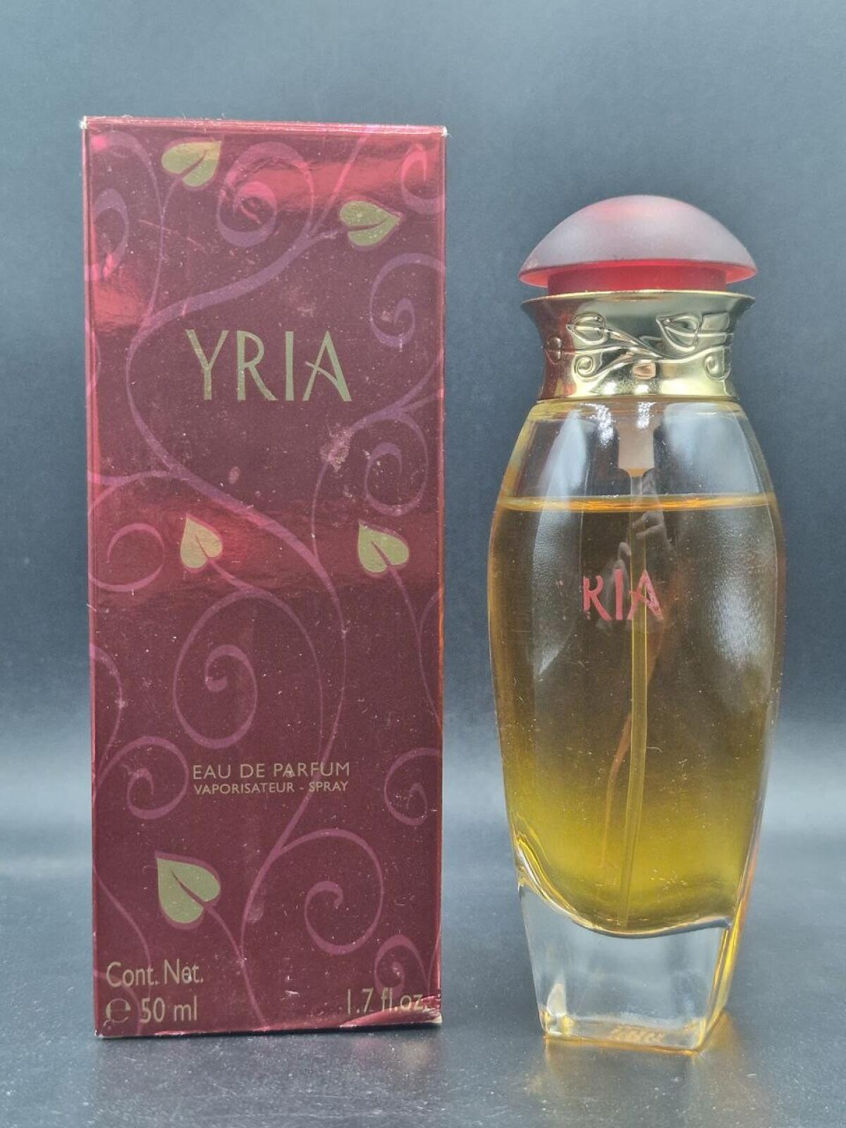 عطر ادکلن یِریا ایو روشه - Yria Yves Rocher - بررسی، قیمت و خرید