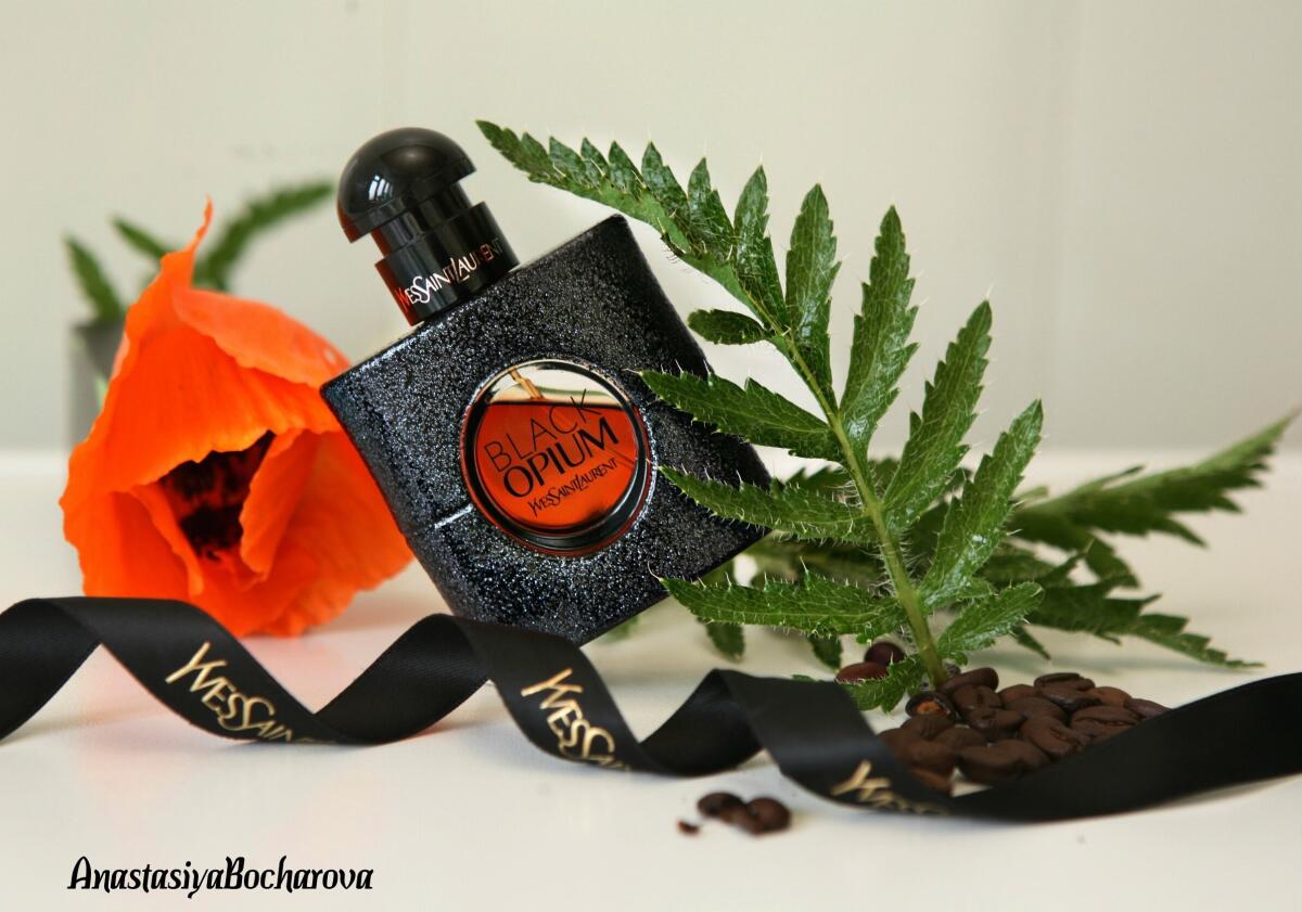 عطر ادکلن بلک اوپیوم ایو سن لوران - Black Opium Yves Saint Laurent - بررسی، قیمت و خرید