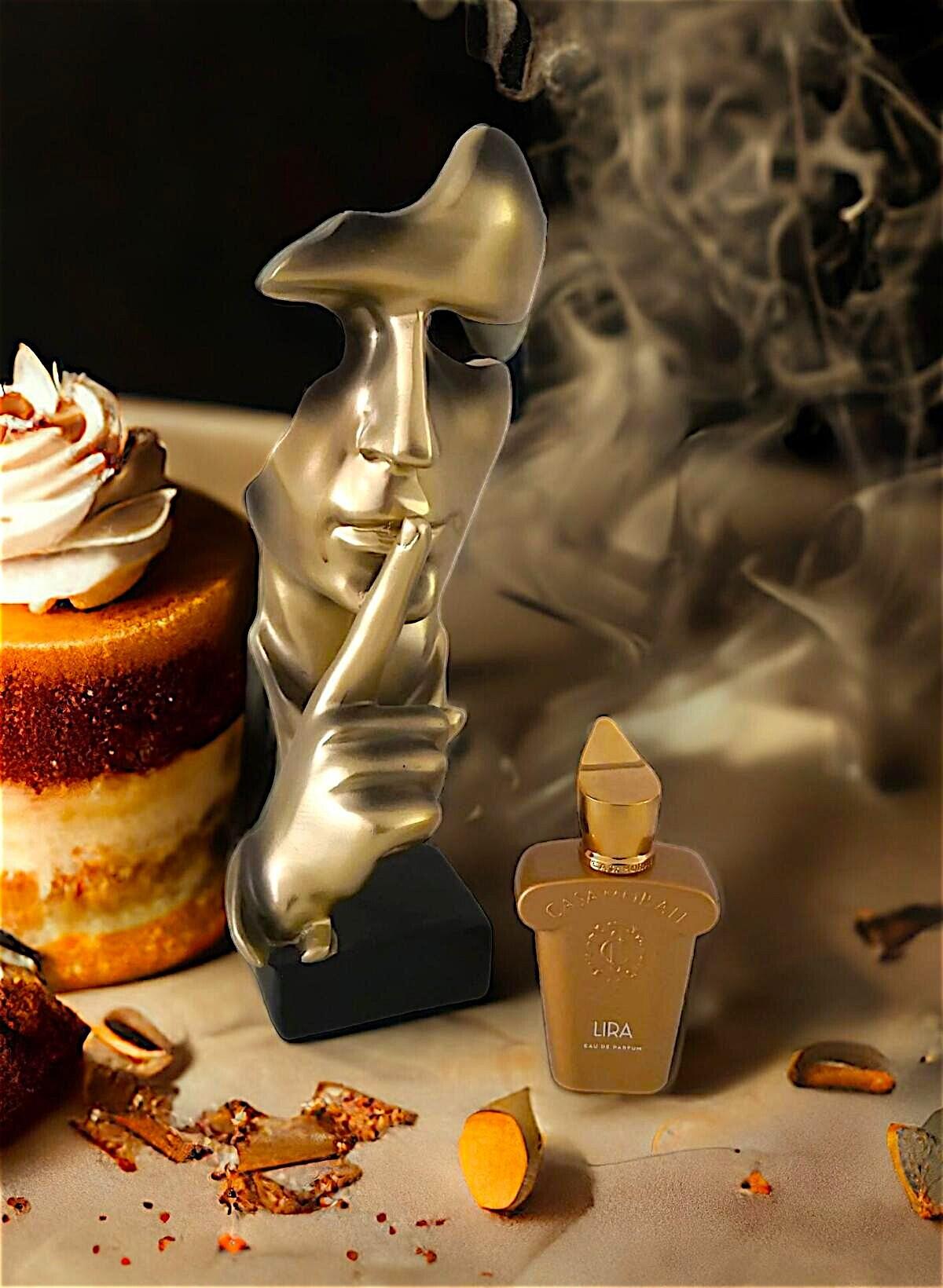 عطر ادکلن لیرا زرژف - Lira Xerjoff - بررسی، قیمت و خرید