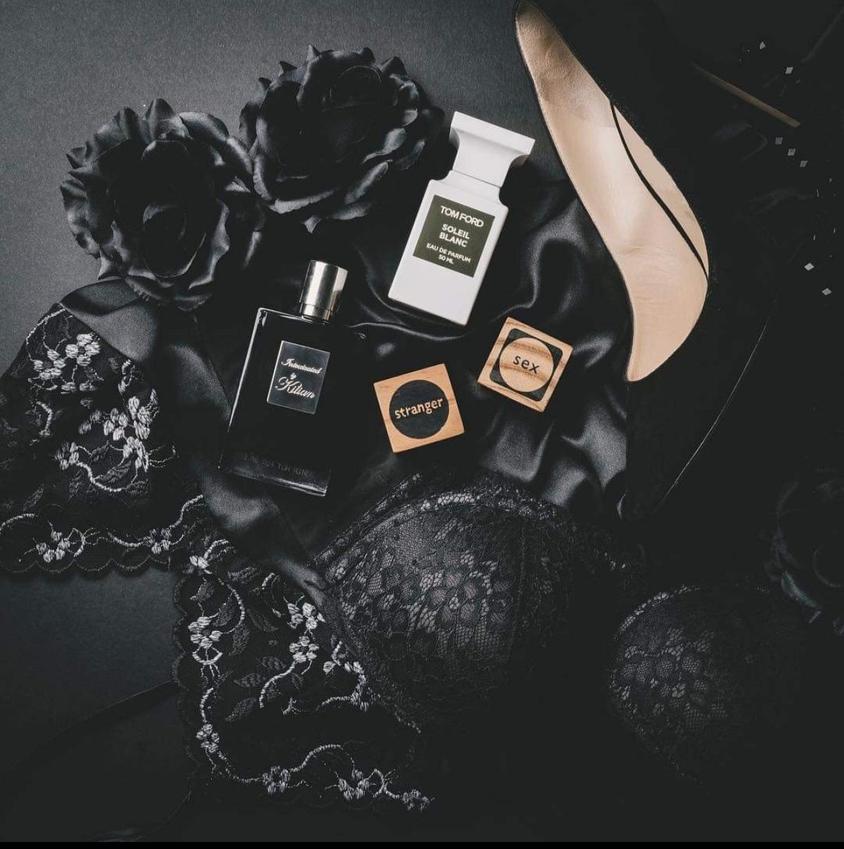 عطر ادکلن سوله بلان تام فورد - Soleil Blanc Tom Ford - بررسی، قیمت و خرید