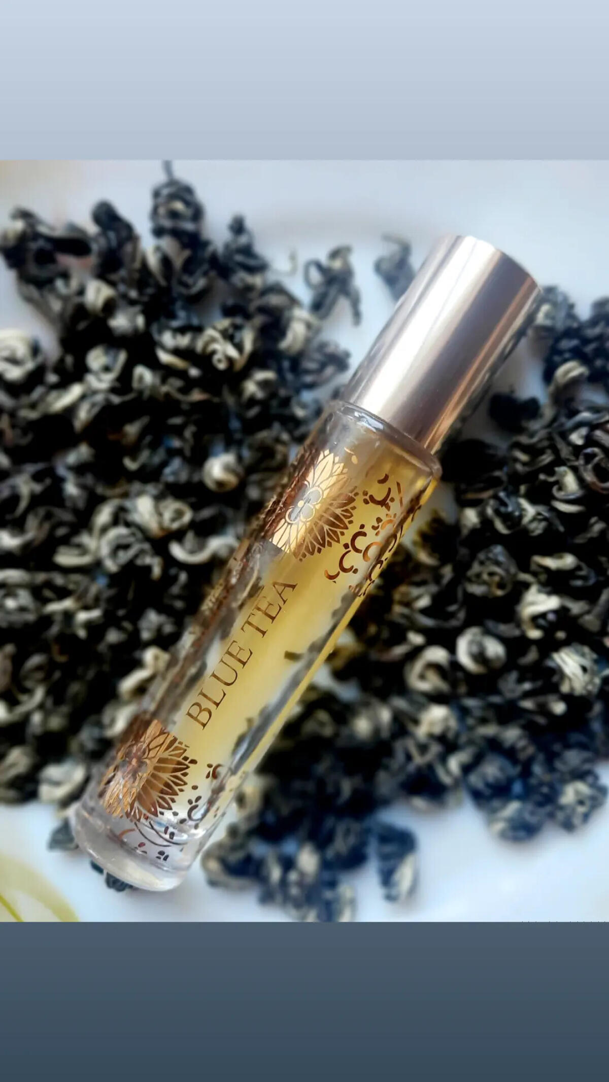 عطر ادکلن بلو تی د مرچنت آو ونیز - Blue Tea The Merchant of Venice - بررسی، قیمت و خرید