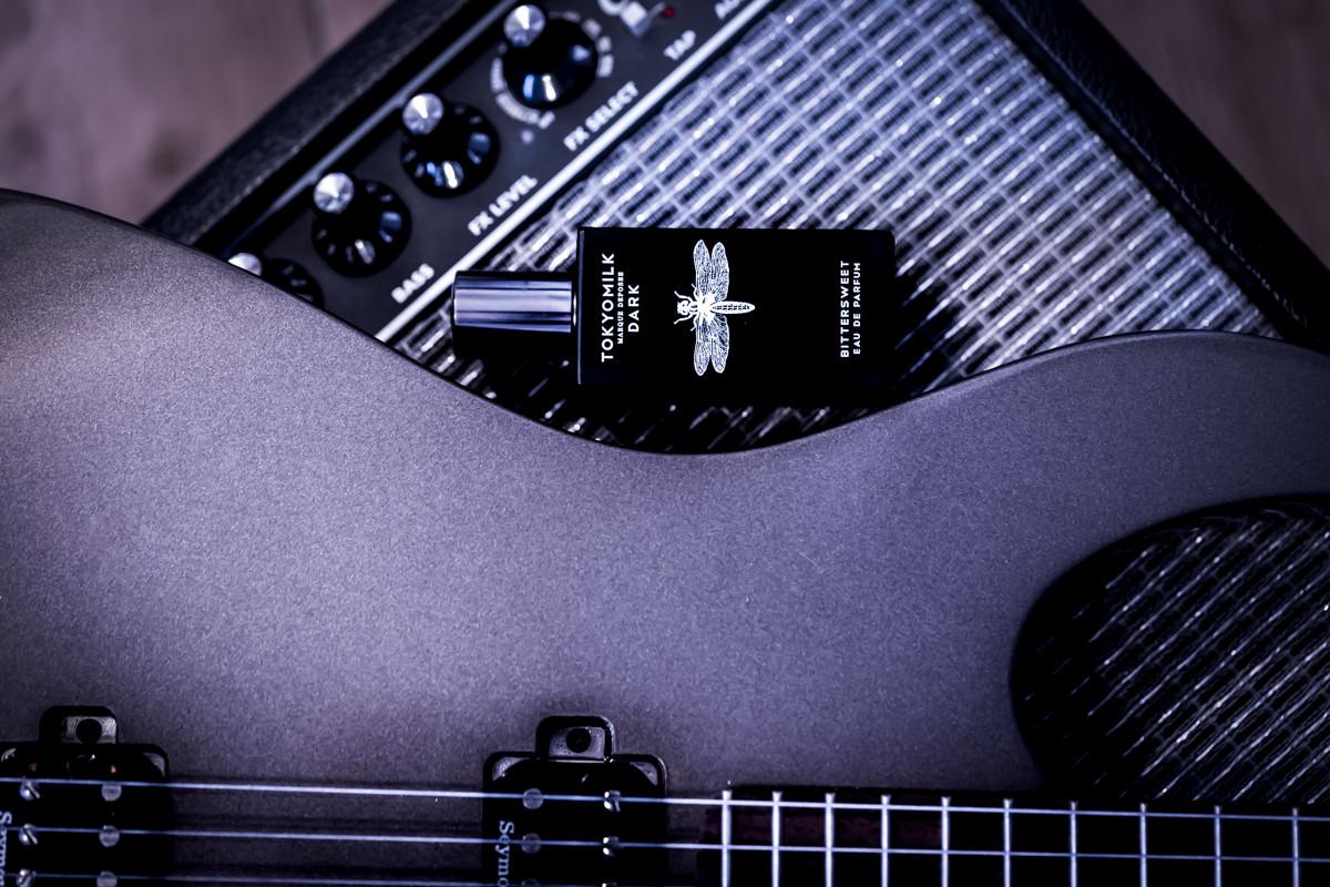 عطر ادکلن بیتِرسوییت توکیو میلک پرفیومری کیوریوسیتی - Bittersweet Tokyo Milk Parfumerie Curiosite - بررسی، قیمت و خرید