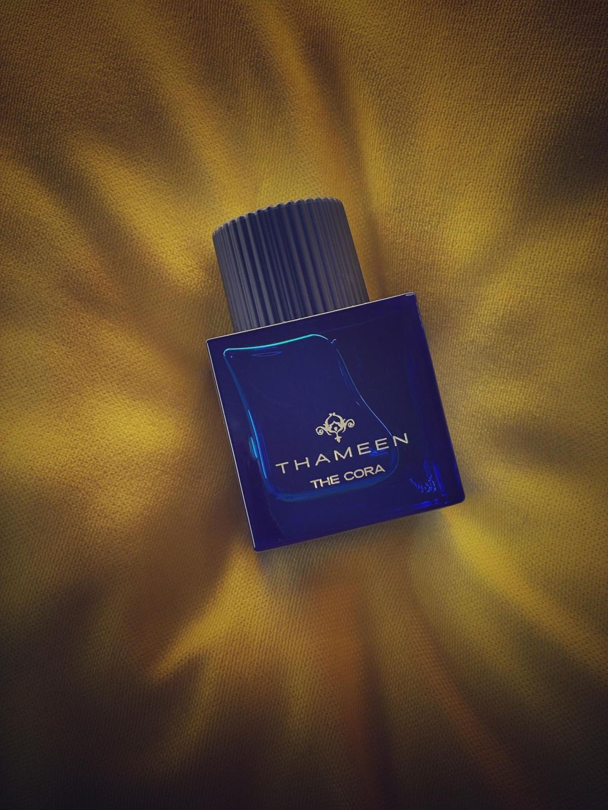 عطر ادکلن ذِ کورا ثَمیـن - The Cora Thameen - بررسی، قیمت و خرید