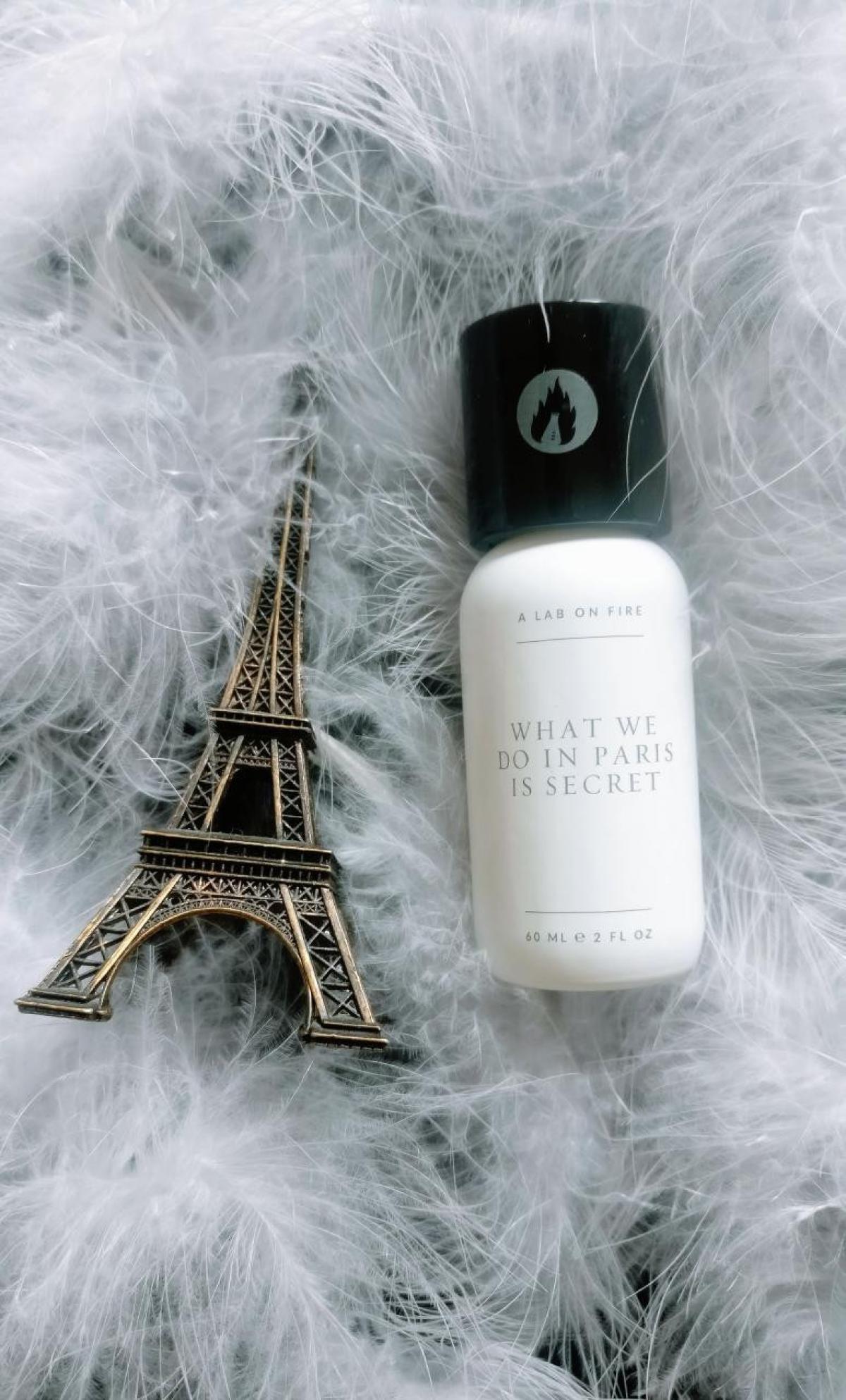 عطر ادکلن وات وی دو این پاریس ایز سیکرت وات وی دو ایز سیکرت - What We Do In Paris Is Secret What We Do Is Secret - بررسی، قیمت و خرید