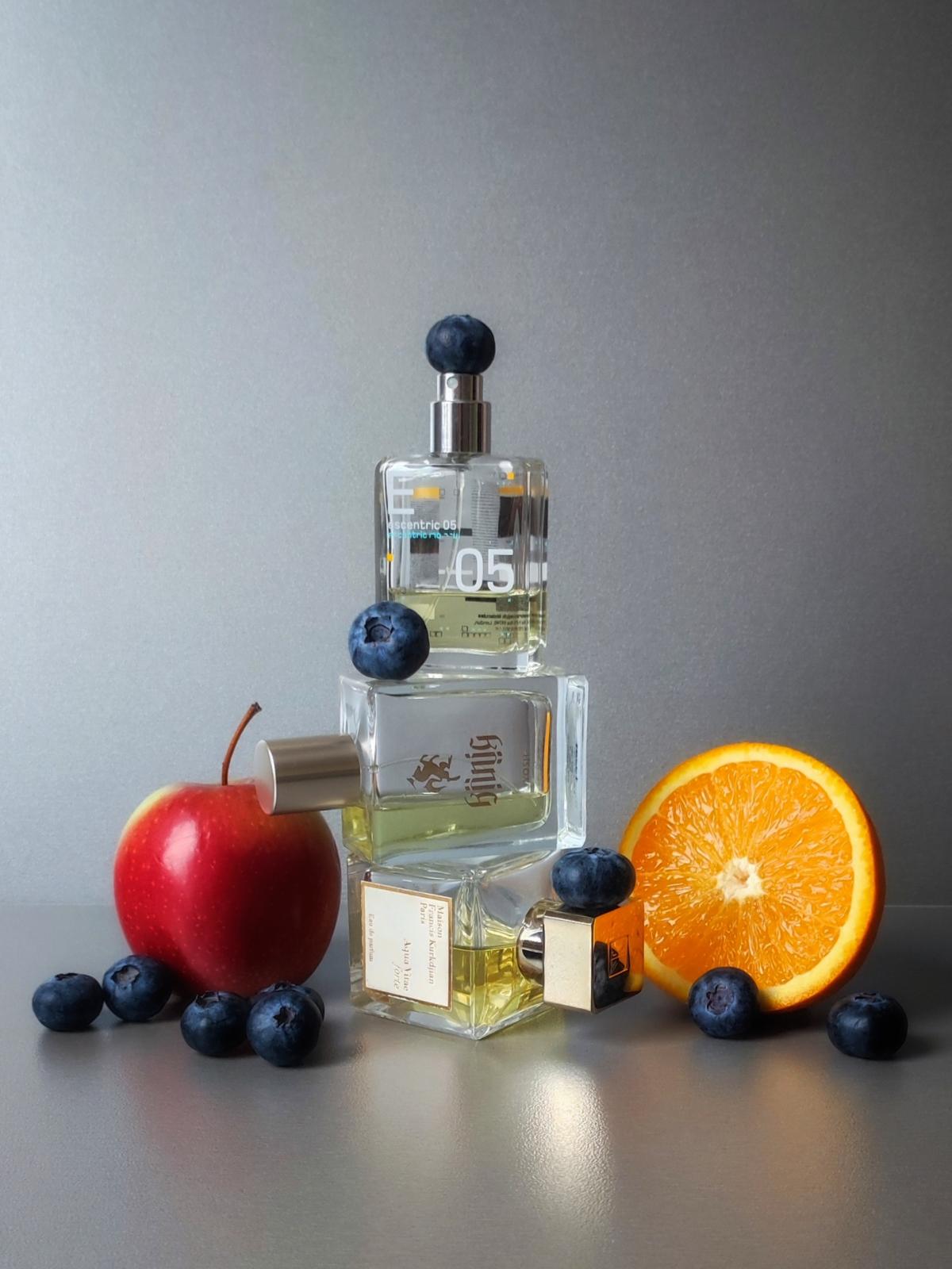 عطر ادکلن کونیک یوش - Konig Yosh - بررسی، قیمت و خرید