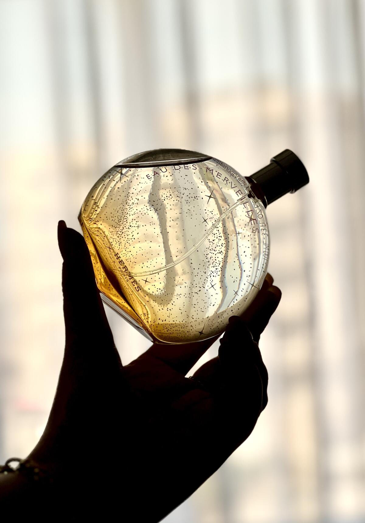 عطر ادکلن او کلر د مروی ارمس - Eau Claire des Merveilles Hermès - بررسی، قیمت و خرید