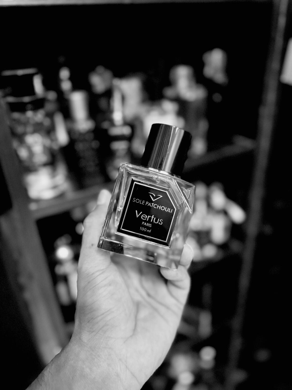 عطر ادکلن سول پاچولی ورتوس - Sole Patchouli Vertus - بررسی، قیمت و خرید