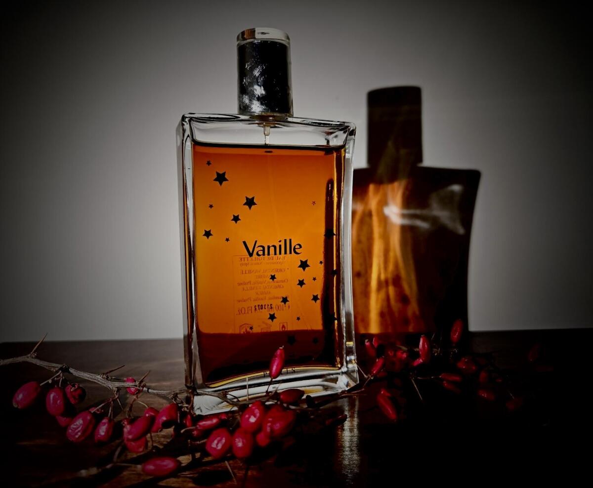 عطر ادکلن وانیل رمنیسانس - Vanille Reminiscence - بررسی، قیمت و خرید