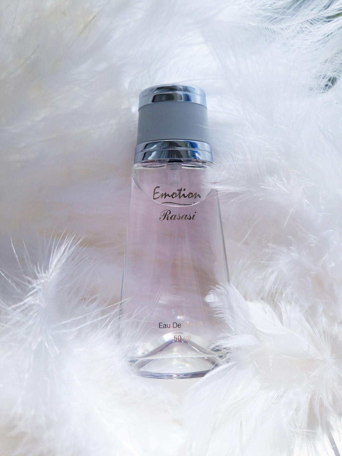 عطر ادکلن ایموشن راساسی - Emotion Rasasi - بررسی، قیمت و خرید