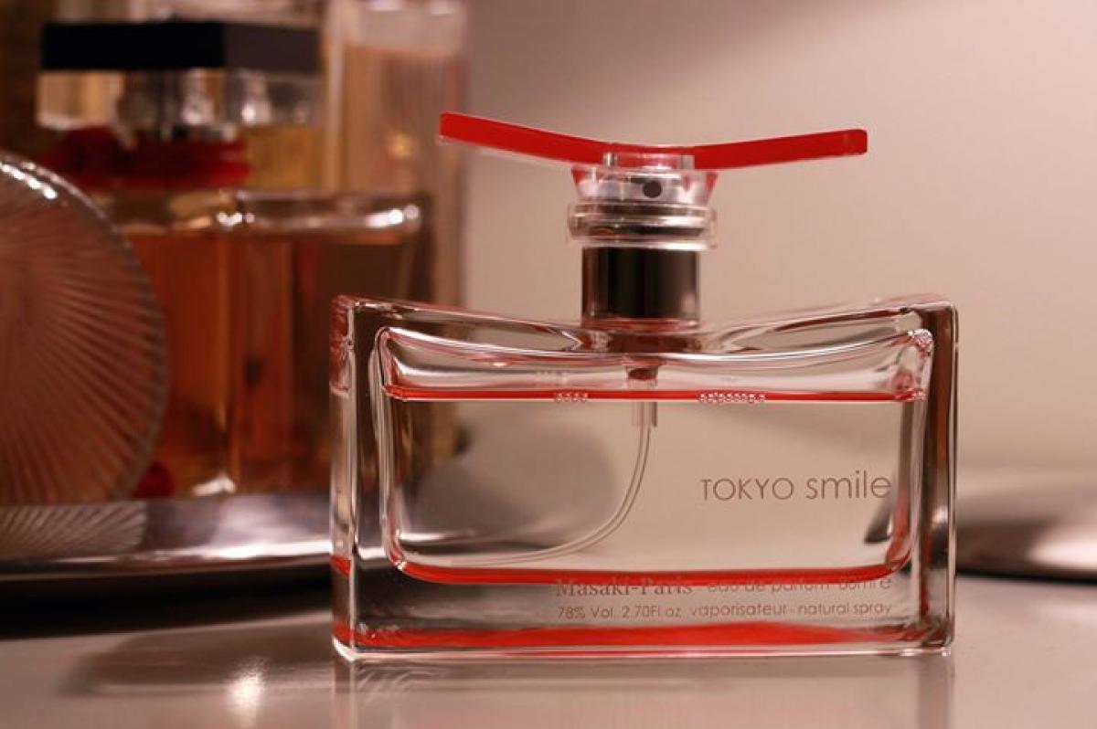 عطر ادکلن توکیو اسمایل ماساکی ماتسوشیما - Tokyo Smile Masaki Matsushima - بررسی، قیمت و خرید