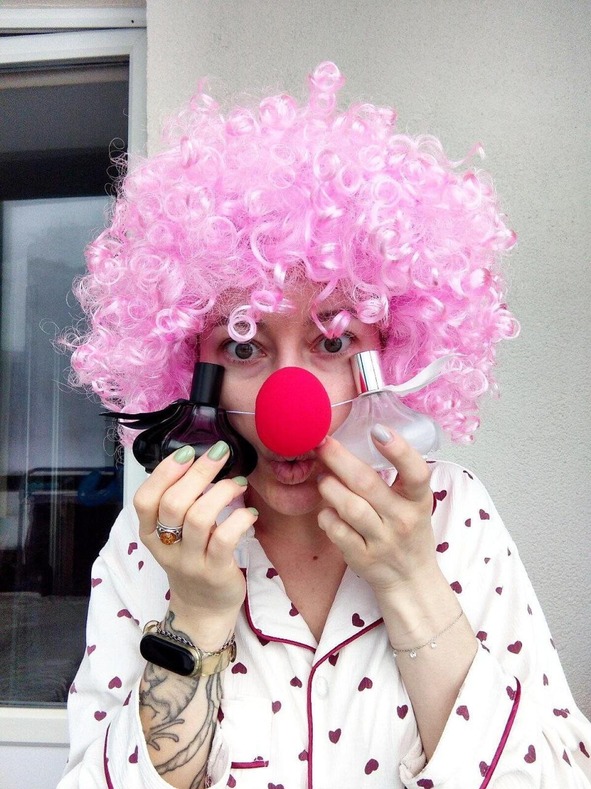 عطر ادکلن اِستیوِن جونز اِستیوِن جونز - Stephen Jones Stephen Jones - بررسی، قیمت و خرید