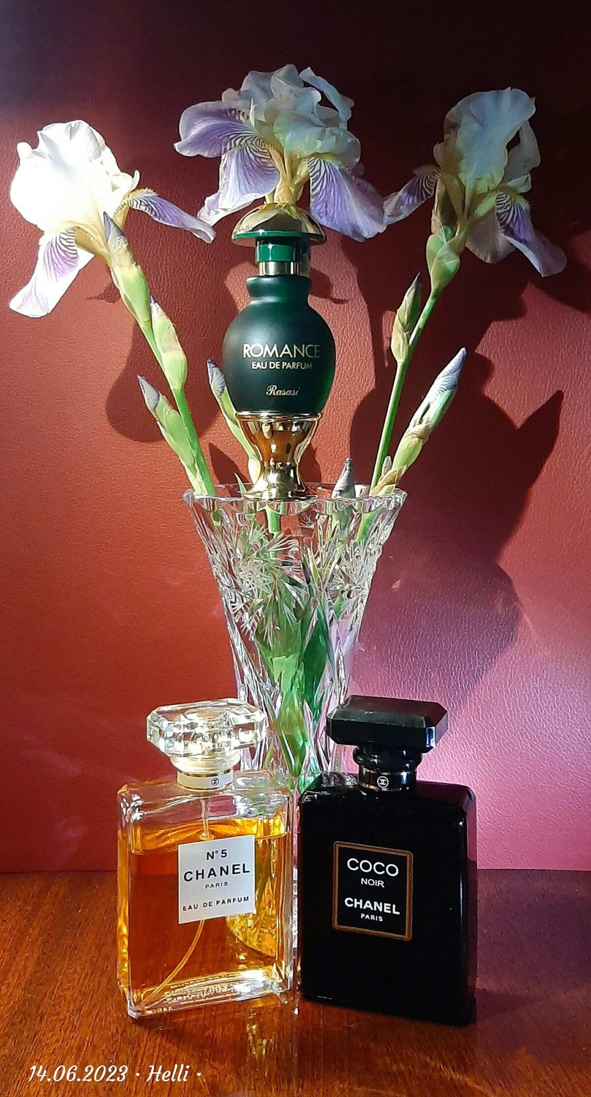 عطر ادکلن رومنس رساسی - Romance Rasasi - بررسی، قیمت و خرید