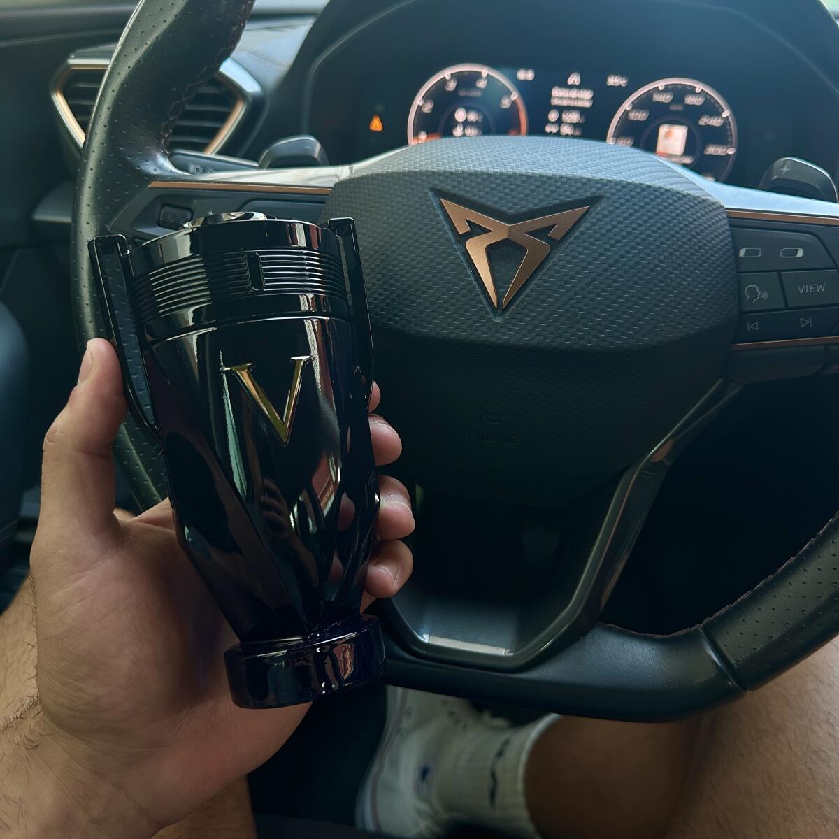 عطر ادکلن اینویکتوس ویکتوری الکسیر ربن - Invictus Victory Elixir Rabanne - بررسی، قیمت و خرید