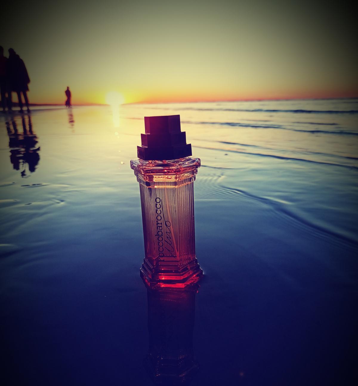 عطر ادکلن اونو روکوبارکو - Uno Roccobarocco - بررسی، قیمت و خرید