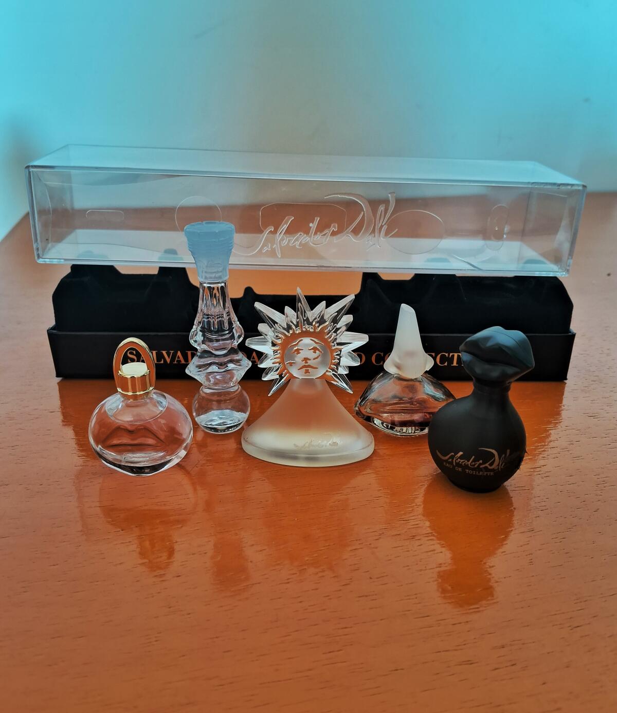 عطر ادکلن آی‌تی‌ایس‌دریم سالوادور دالی - ITISDREAM Salvador Dali - بررسی، قیمت و خرید