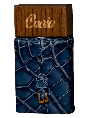 عطر ادکلن کوویو سن‌تیاگو لاکچری پارفوم - Cuoio Santiago Luxury Parfum - بررسی، قیمت و خرید