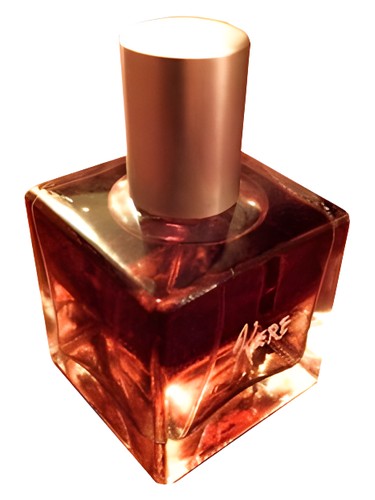 عطر ادکلن کره اسلمبرهاوس - Kere Slumberhouse - بررسی، قیمت و خرید