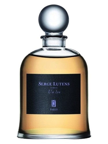 عطر ادکلن آن لیس سرج لوتنز - Un Lys Serge Lutens - بررسی، قیمت و خرید