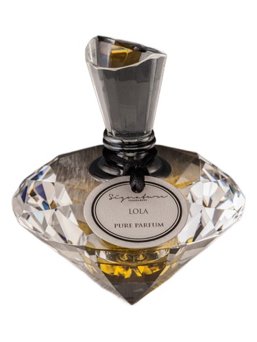 عطر ادکلن لولا سگنیچر فراگرنسز - Lola Signature Fragrances - بررسی، قیمت و خرید