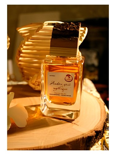 عطر ادکلن آمبره گریس میتیک شرینی پارفومز ناتورل - Ambre Gris Mythique Sharini Parfums Naturels - بررسی، قیمت و خرید