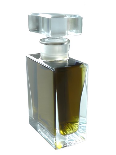 عطر ادکلن ویرا راکسانا ایلومینیتد پرفیوم - Vera Roxana Illuminated Perfume - بررسی، قیمت و خرید