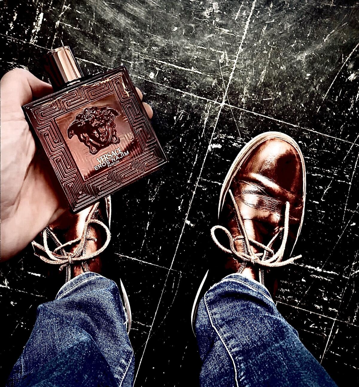 عطر ادکلن اِروس نجیم ورساچه - Eros Najim Versace - بررسی، قیمت و خرید