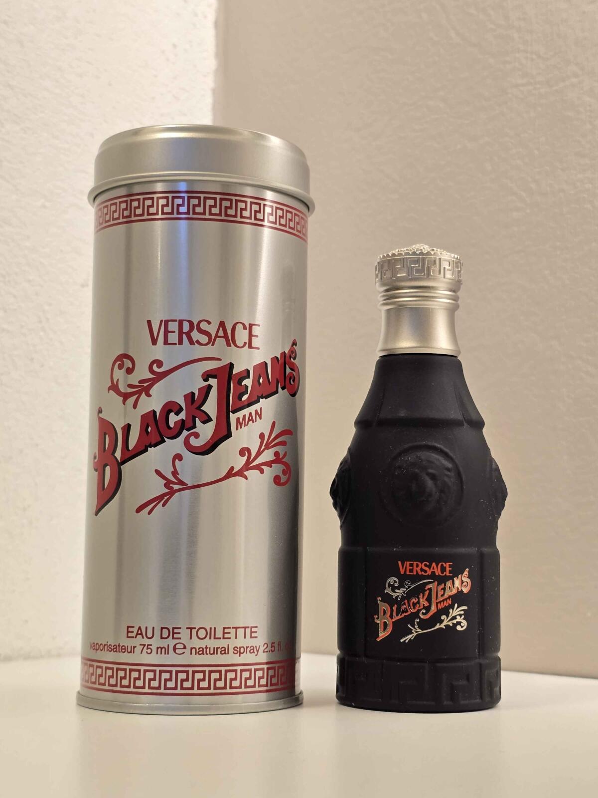 عطر ادکلن بلک جینز ورساچه - Black Jeans Versace - بررسی، قیمت و خرید