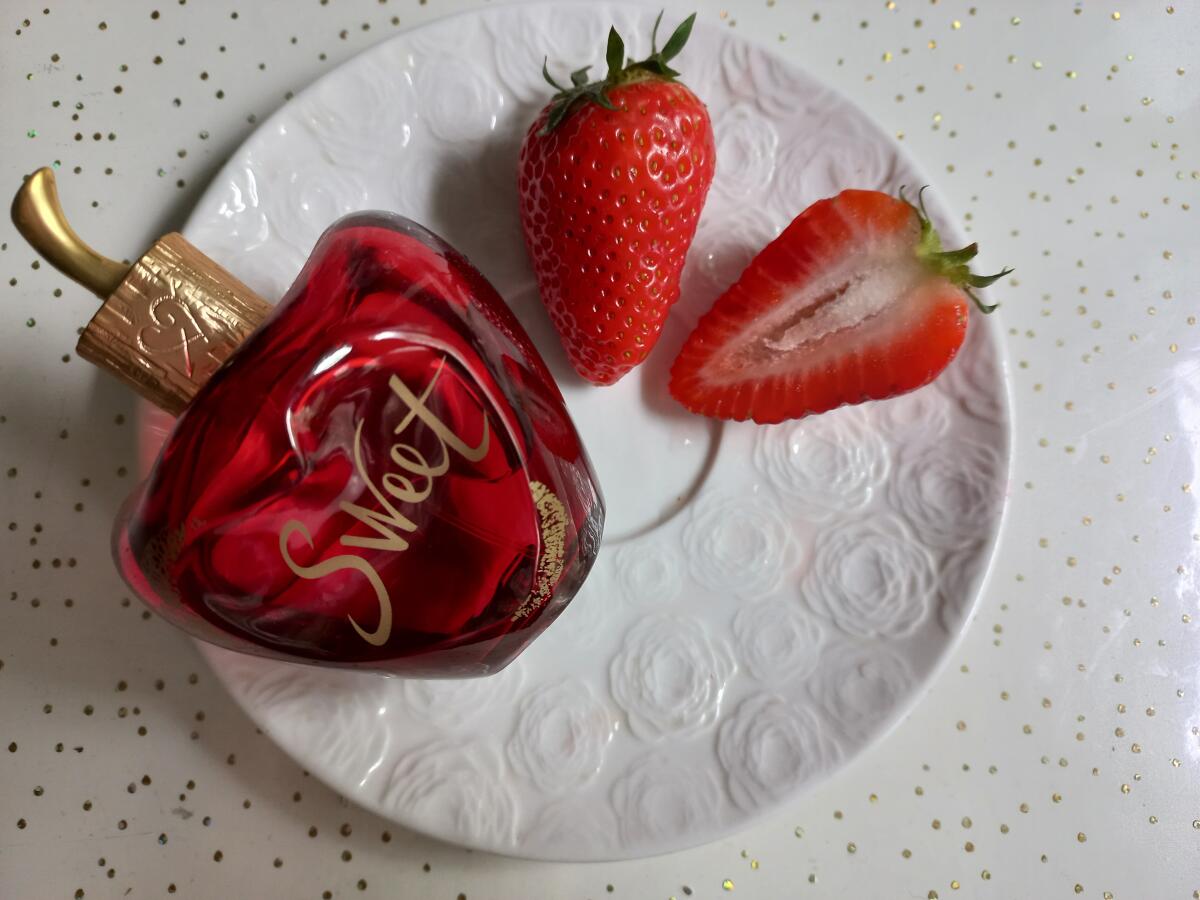 عطر ادکلن سوییت لولیتا لمپیکا - Sweet Lolita Lempicka - بررسی، قیمت و خرید