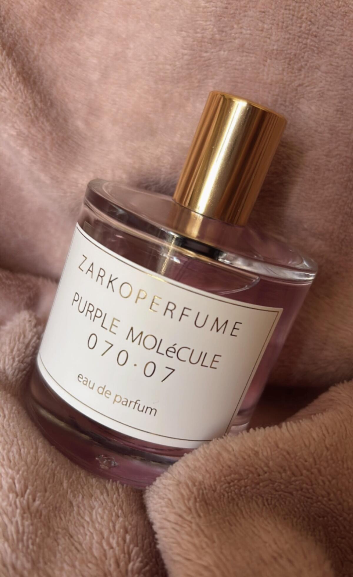 عطر ادکلن پرپل مولکول صفر هفتاد · صفر هفت زارکو پرفیوم - Purple Molecule 070 · 07 ZARKOPERFUME - بررسی، قیمت و خرید
