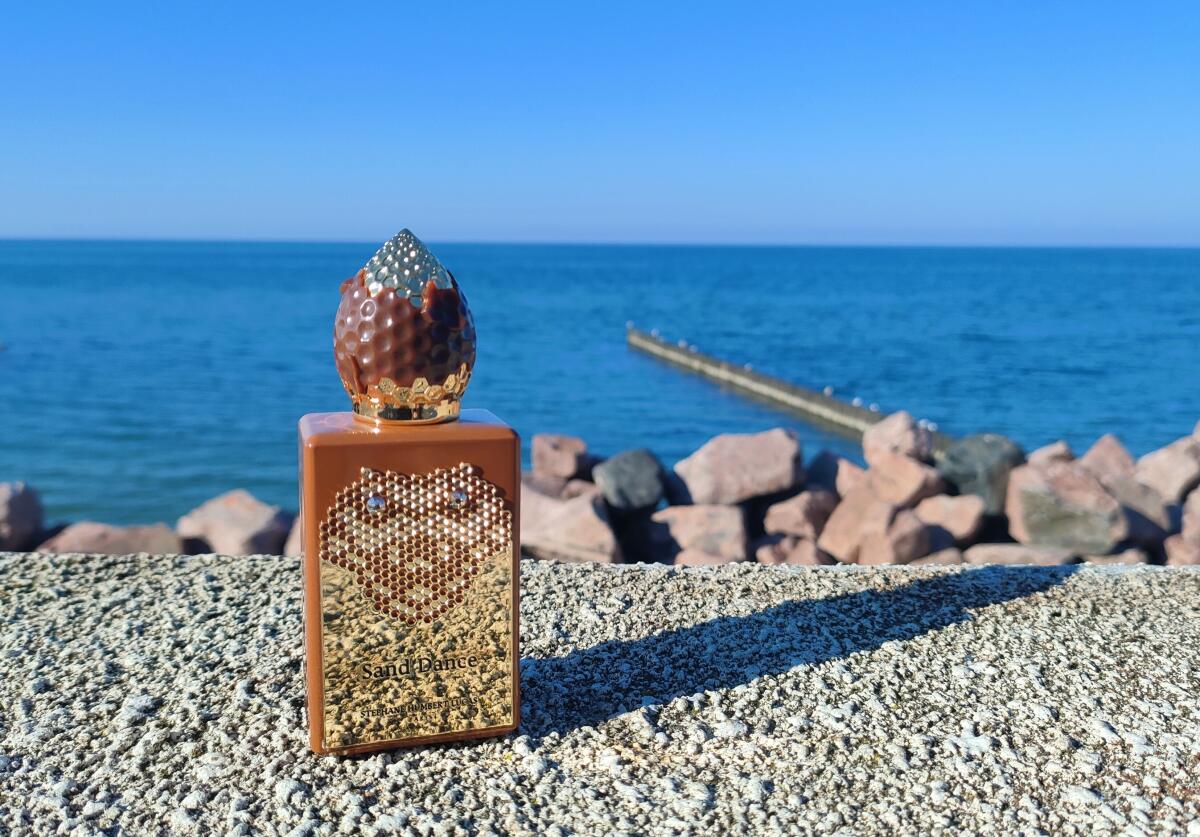 عطر ادکلن سند دنس استفان هومبرت لوکاس ۷۷۷ - Sand Dance Stéphane Humbert Lucas 777 - بررسی، قیمت و خرید