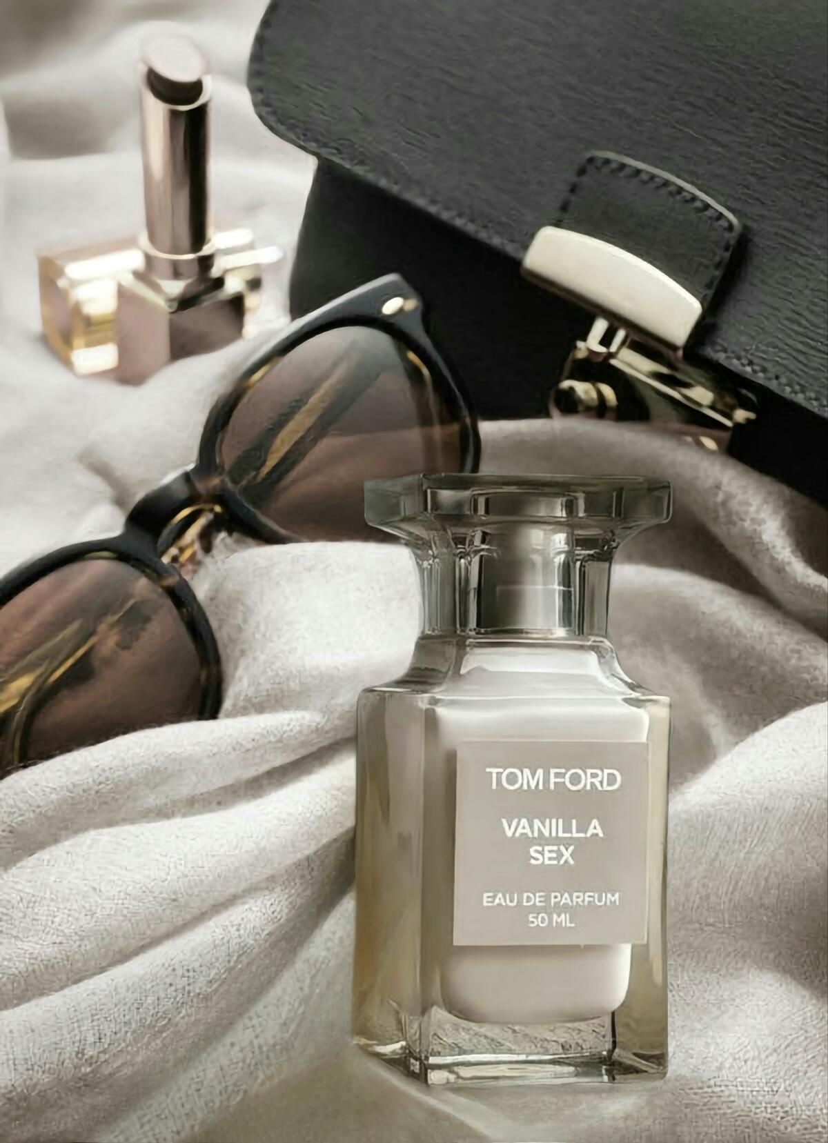 عطر ادکلن وانیلا سکس تام فورد - Vanilla Sex Tom Ford - بررسی، قیمت و خرید