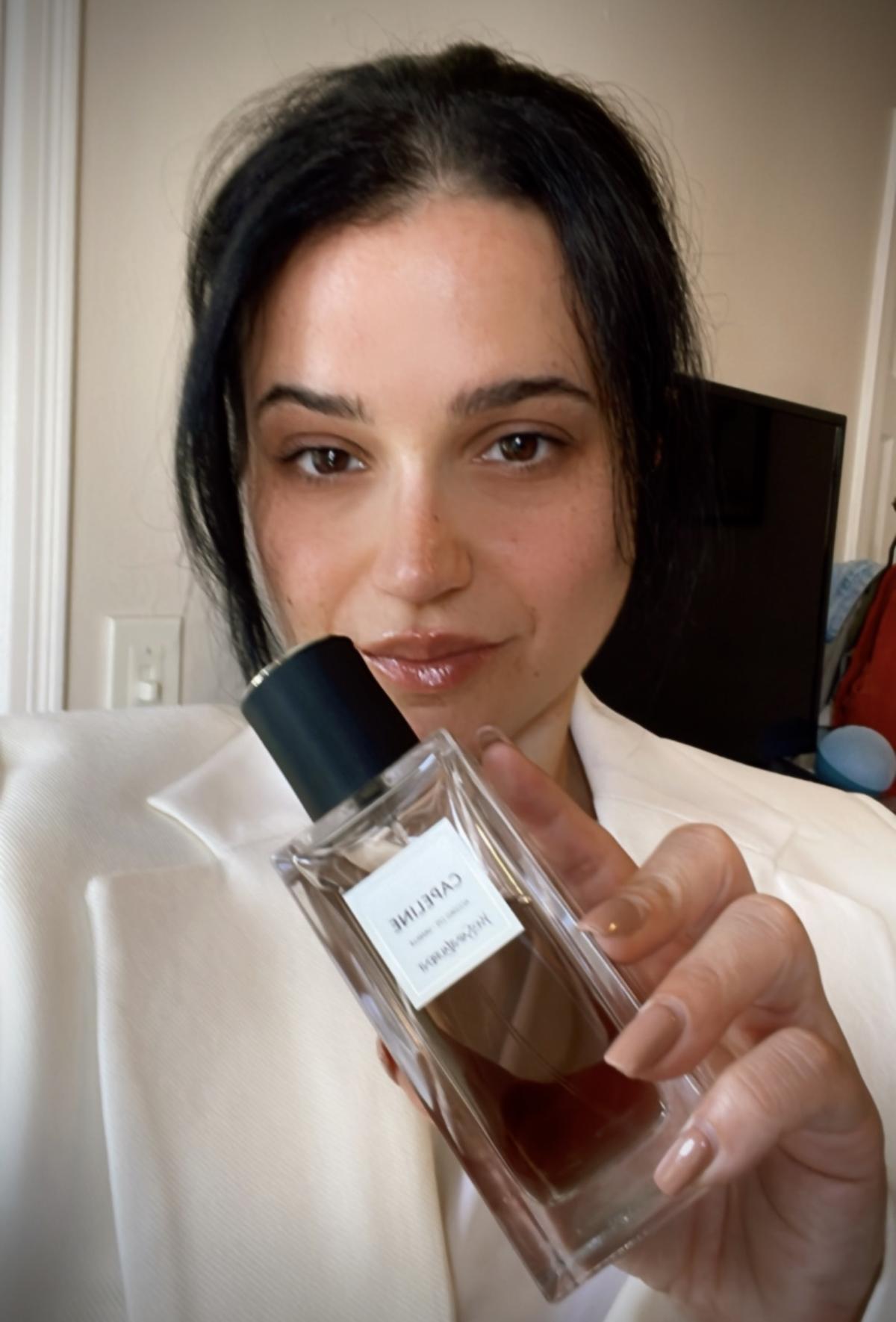 عطر ادکلن کاپلاین ایو سن لورن - Capeline Yves Saint Laurent - بررسی، قیمت و خرید