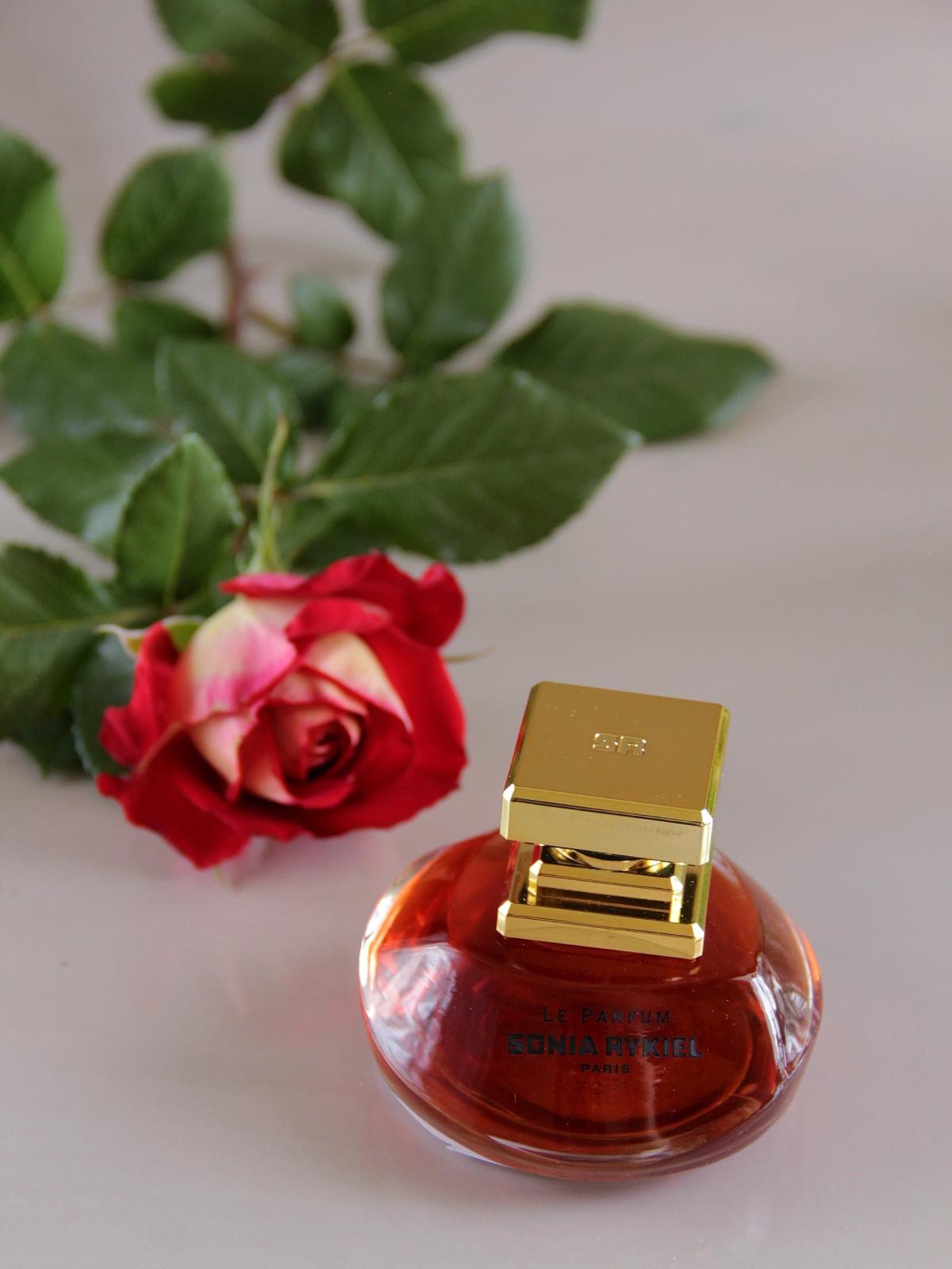 عطر ادکلن ل پارفوم سونیا ریکیل اکستره سونیا ریکیِل - Le Parfum Sonia Rykiel Extrait Sonia Rykiel - بررسی، قیمت و خرید