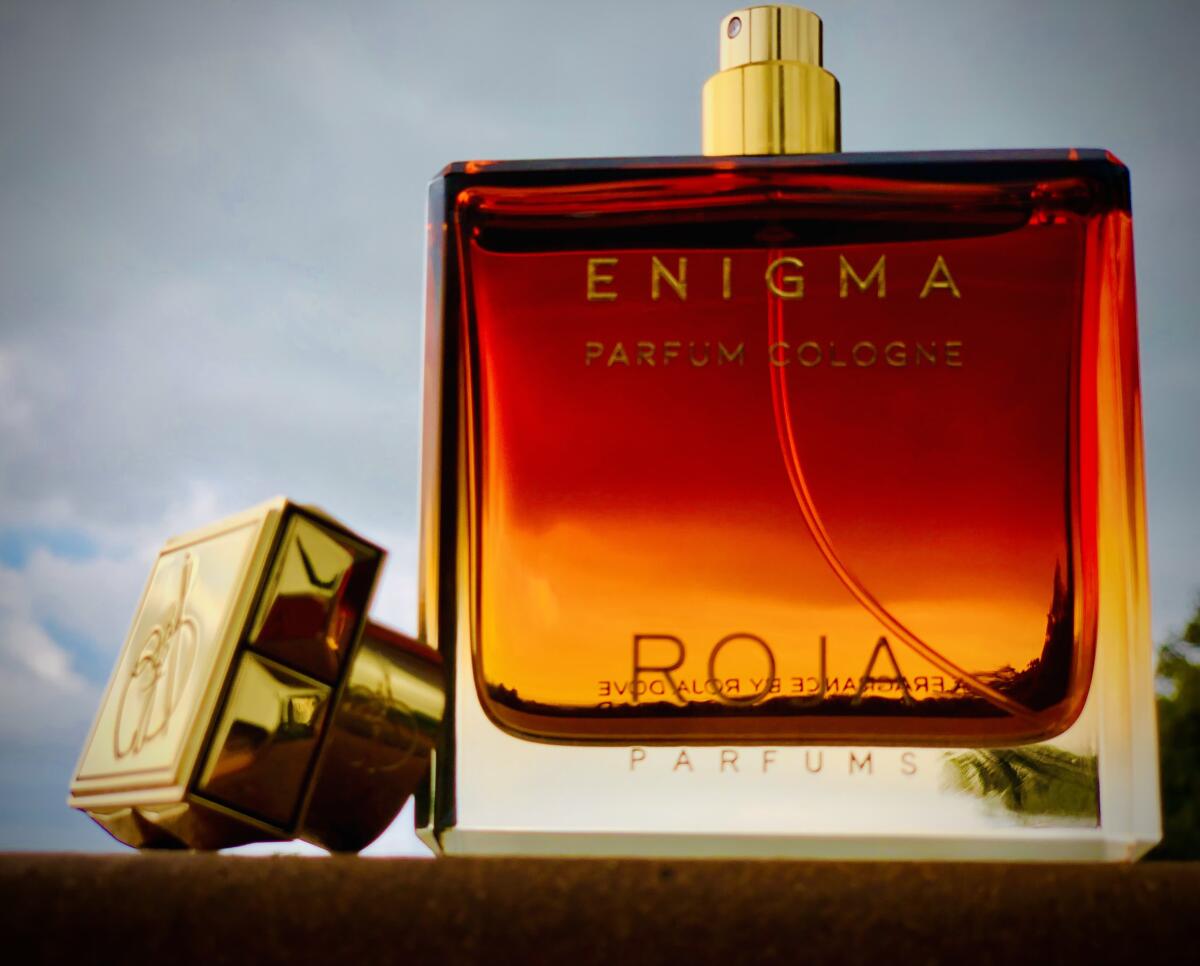 عطر ادکلن دنجر پور هوم پارفوم کلون روجا داو - Danger Pour Homme Parfum Cologne Roja Dove - بررسی، قیمت و خرید