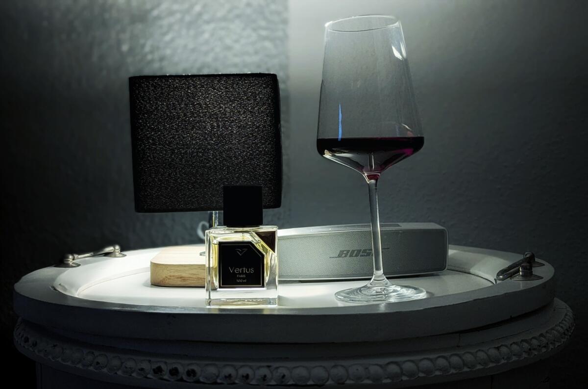 عطر ادکلن مانارک ورتوس - Monarch Vertus - بررسی، قیمت و خرید