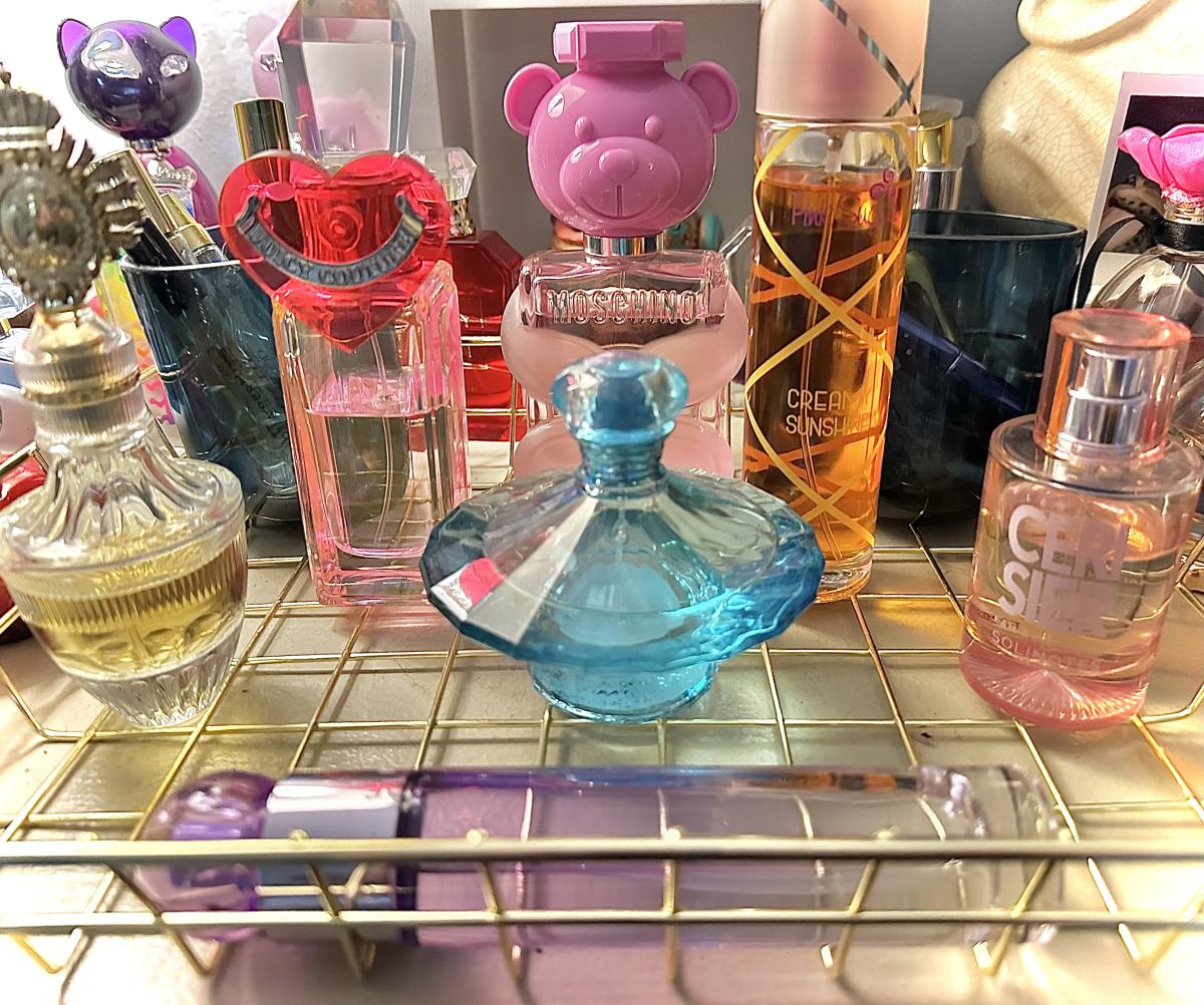 عطر ادکلن فلور د سریزیه سولینوتس - Fleur de Cerisier Solinotes - بررسی، قیمت و خرید