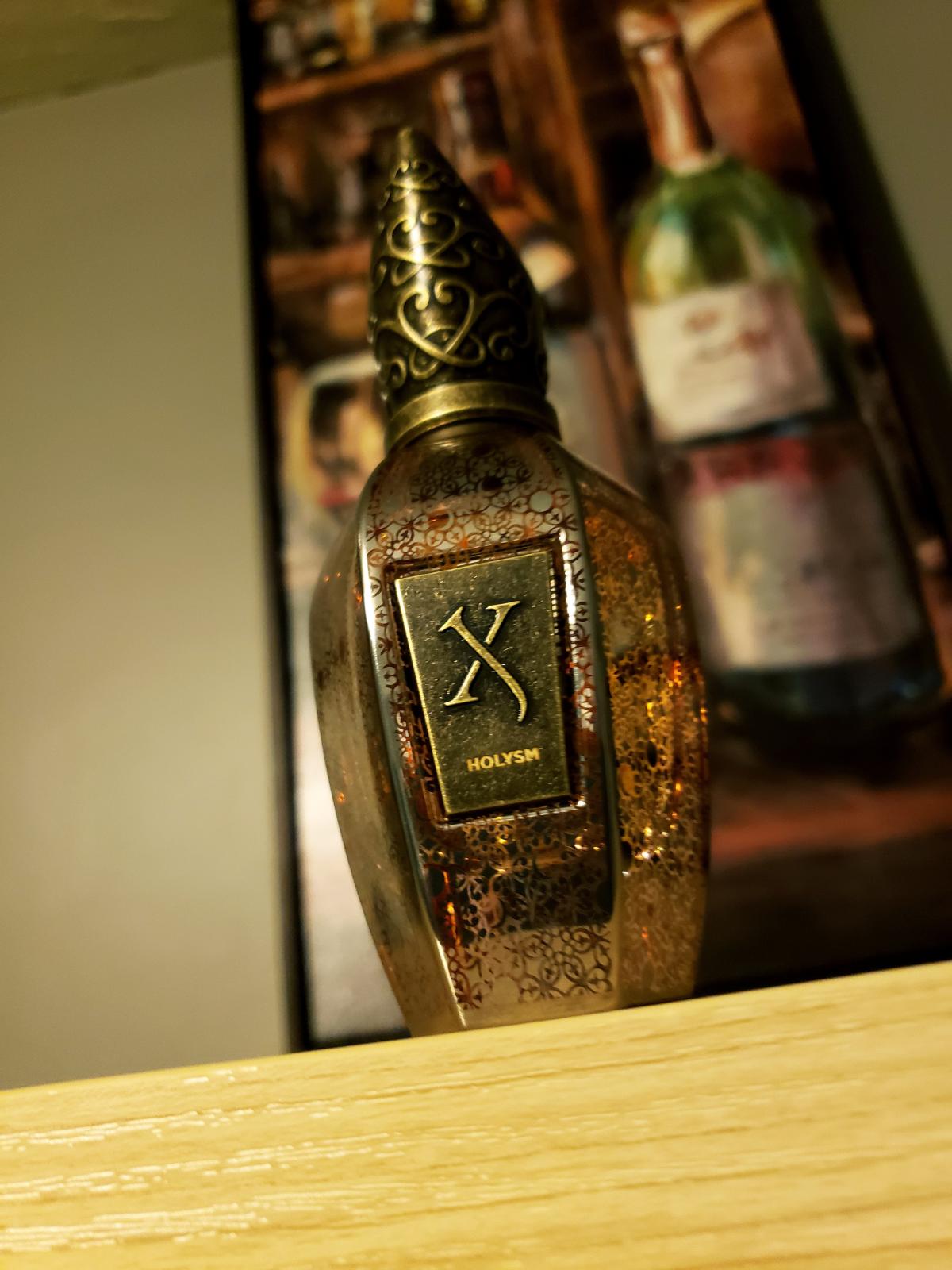 عطر ادکلن هولیسم زرژاف - Holysm Xerjoff - بررسی، قیمت و خرید