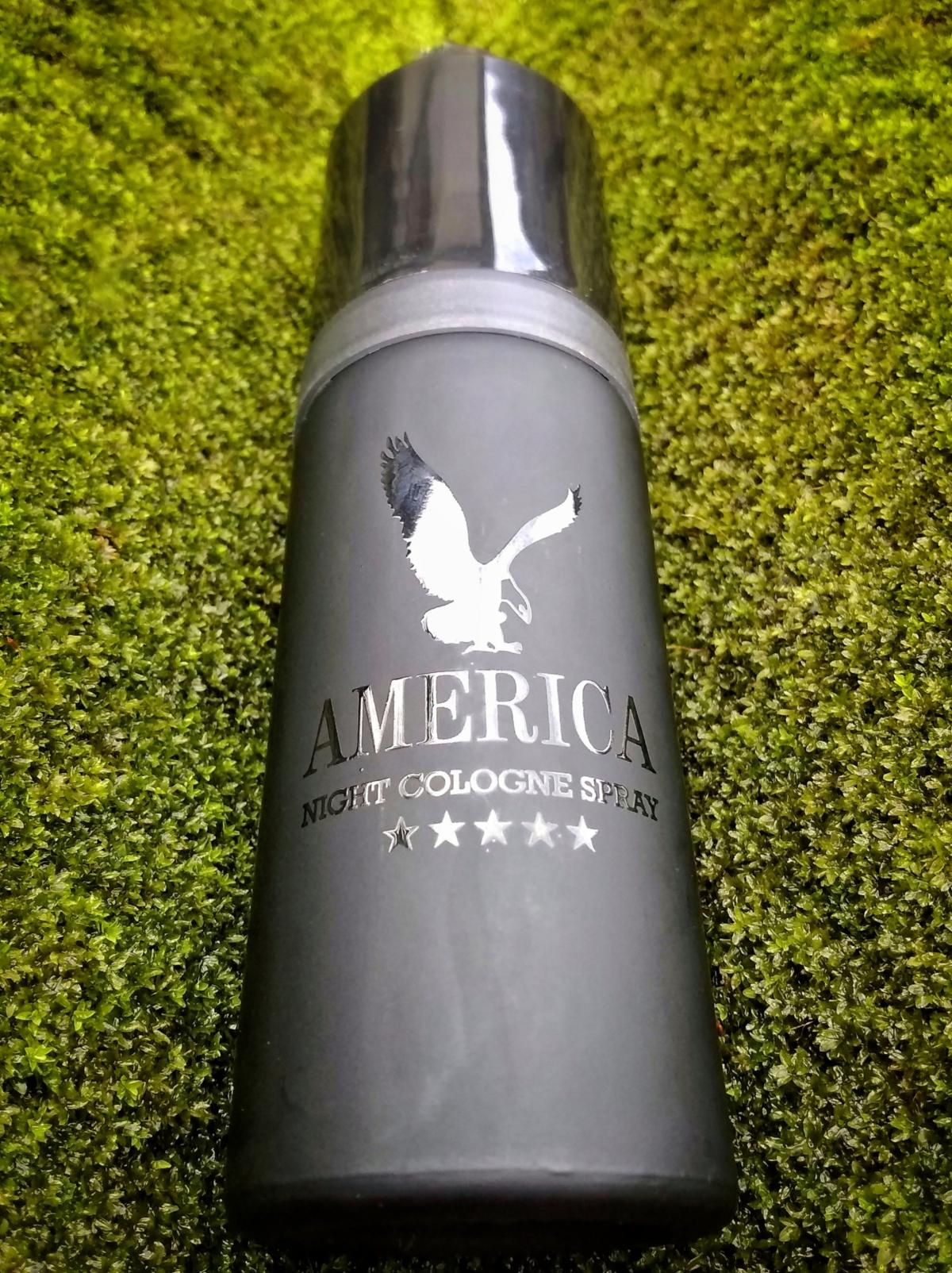 عطر ادکلن [æˈmɛɾikə naɪt] میلتون لوید - America Night Milton Lloyd - بررسی، قیمت و خرید