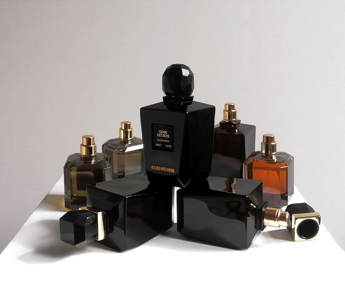 عطر ادکلن ژنی د بوآ کیکو مگرچی - Genie des Bois Keiko Mecheri - بررسی، قیمت و خرید