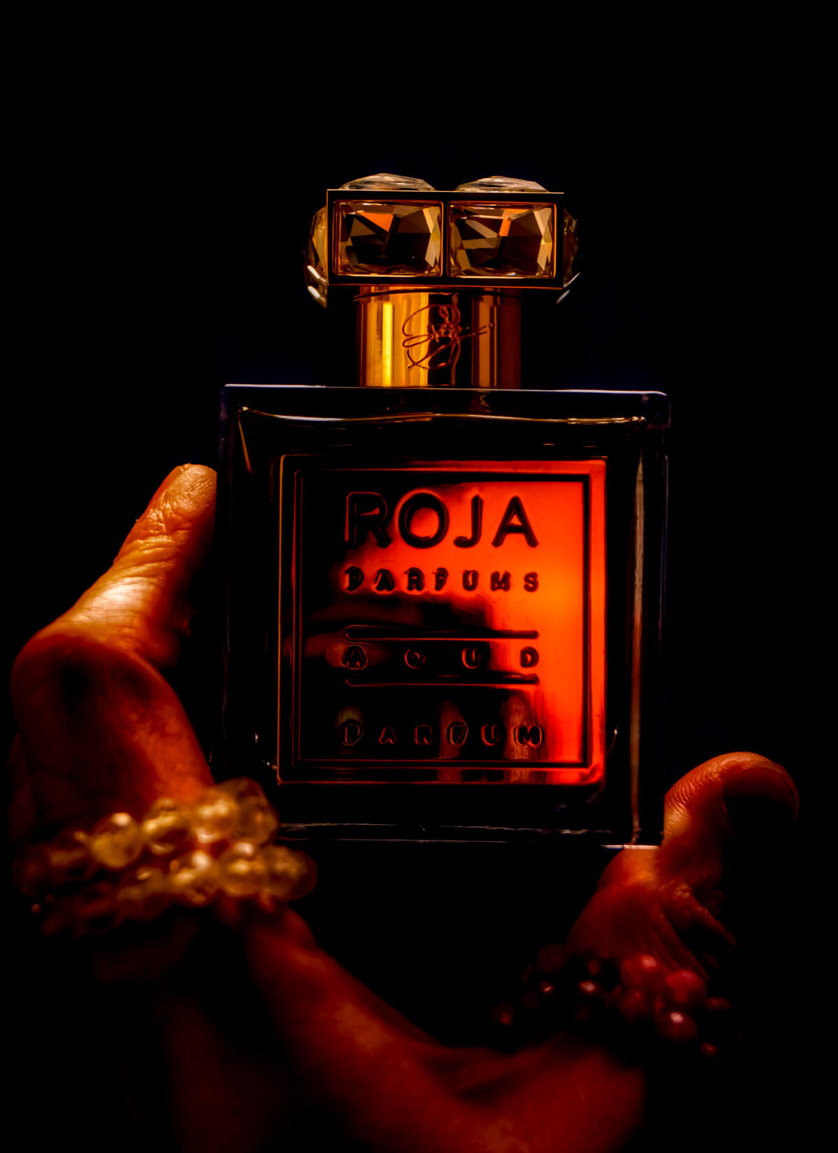 عطر ادکلن اود روجا داو - Aoud Roja Dove - بررسی، قیمت و خرید