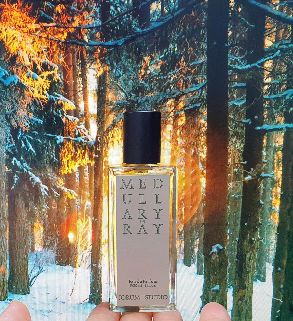 عطر ادکلن مدولاری-ری جوروم استودیو - Medullary-ray Jorum Studio - بررسی، قیمت و خرید