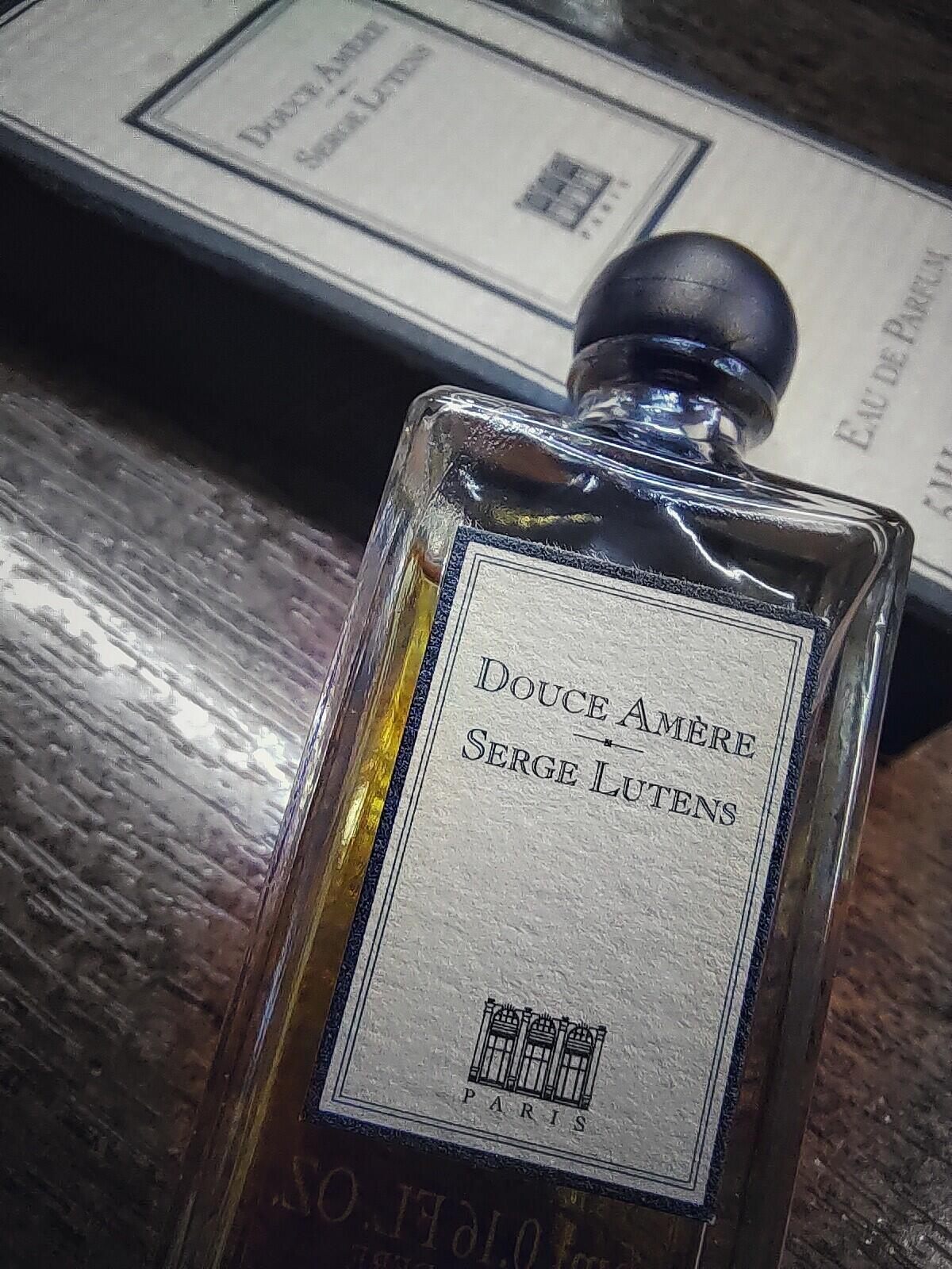 عطر ادکلن دووس امیر سرژ لوتنس - Douce Amere Serge Lutens - بررسی، قیمت و خرید