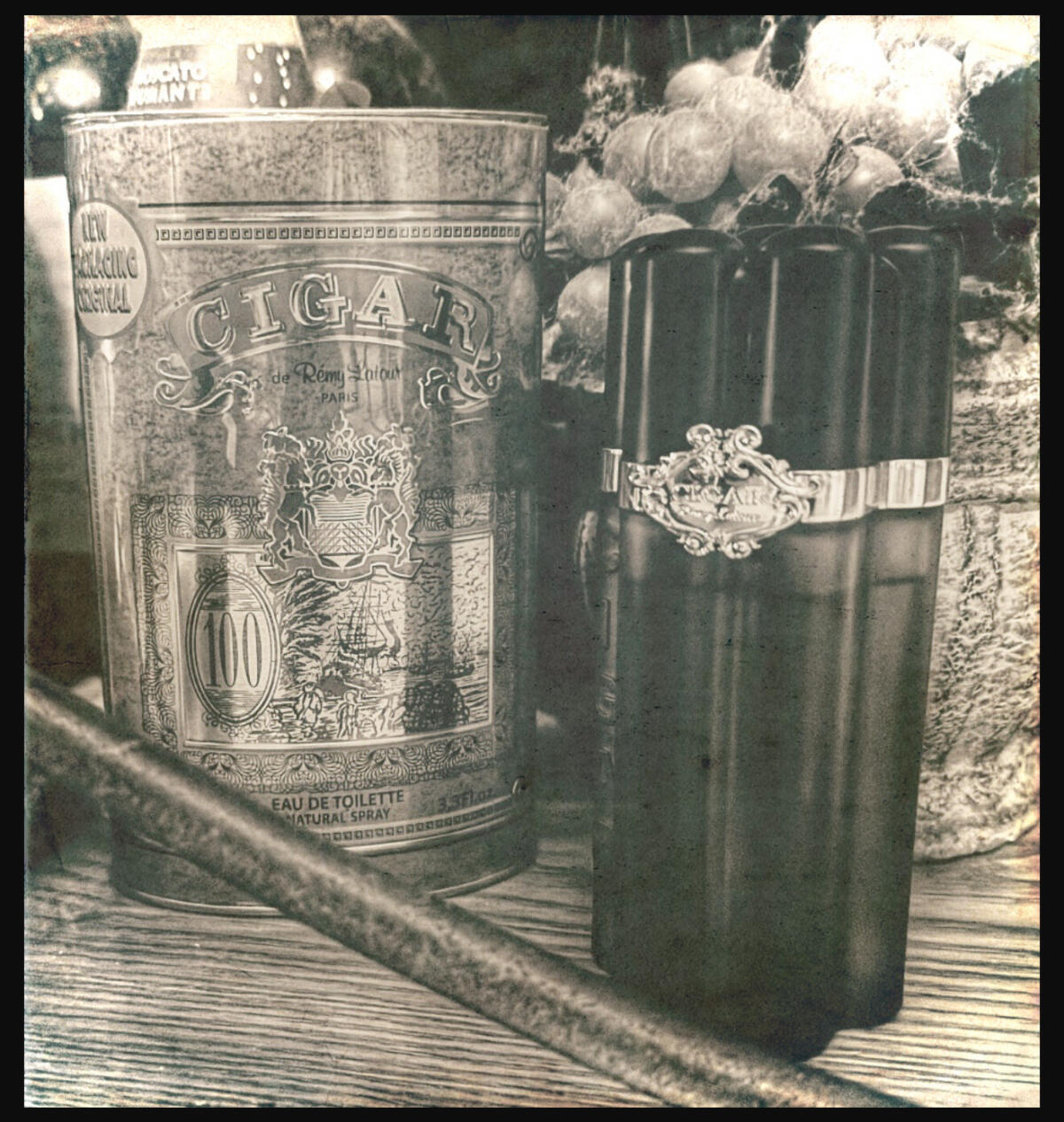 عطر ادکلن سیگار رمی لاتور - Cigar Rémy Latour - بررسی، قیمت و خرید