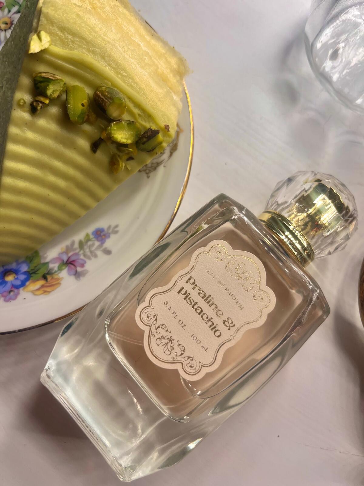 عطر ادکلن پرالین اند پسته ترو فرگرانسیز - Praline & Pistachio Tru Fragrances - بررسی، قیمت و خرید