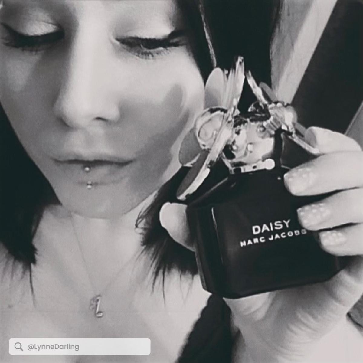 عطر ادکلن دیزی بلک ادیشن مارک جیکوبز - Daisy Black Edition Marc Jacobs - بررسی، قیمت و خرید