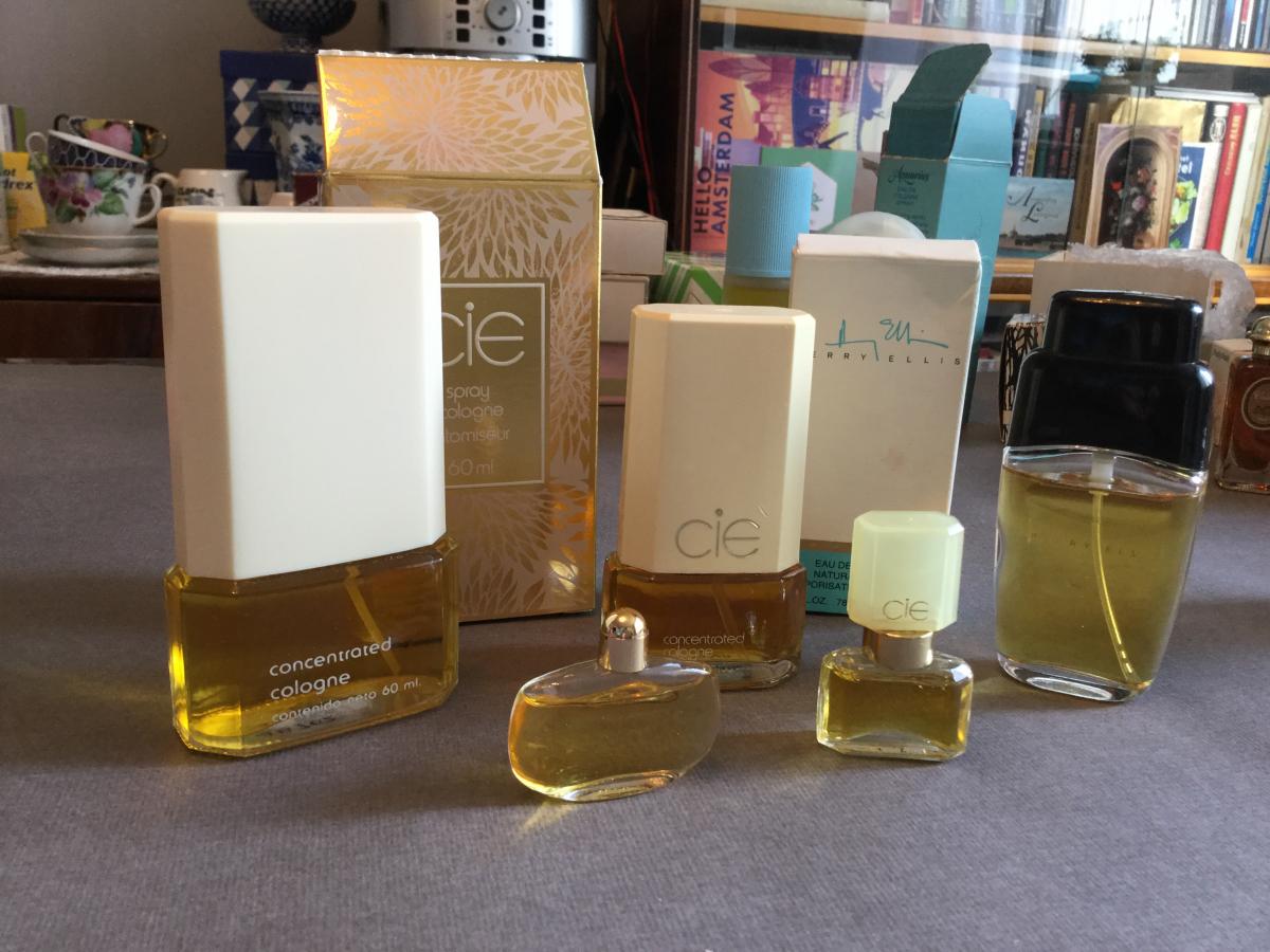 عطر ادکلن سی آی ای بای ژاکلین کوکران شولتون - CIE by Jacqueline Cochran Shulton Company - بررسی، قیمت و خرید