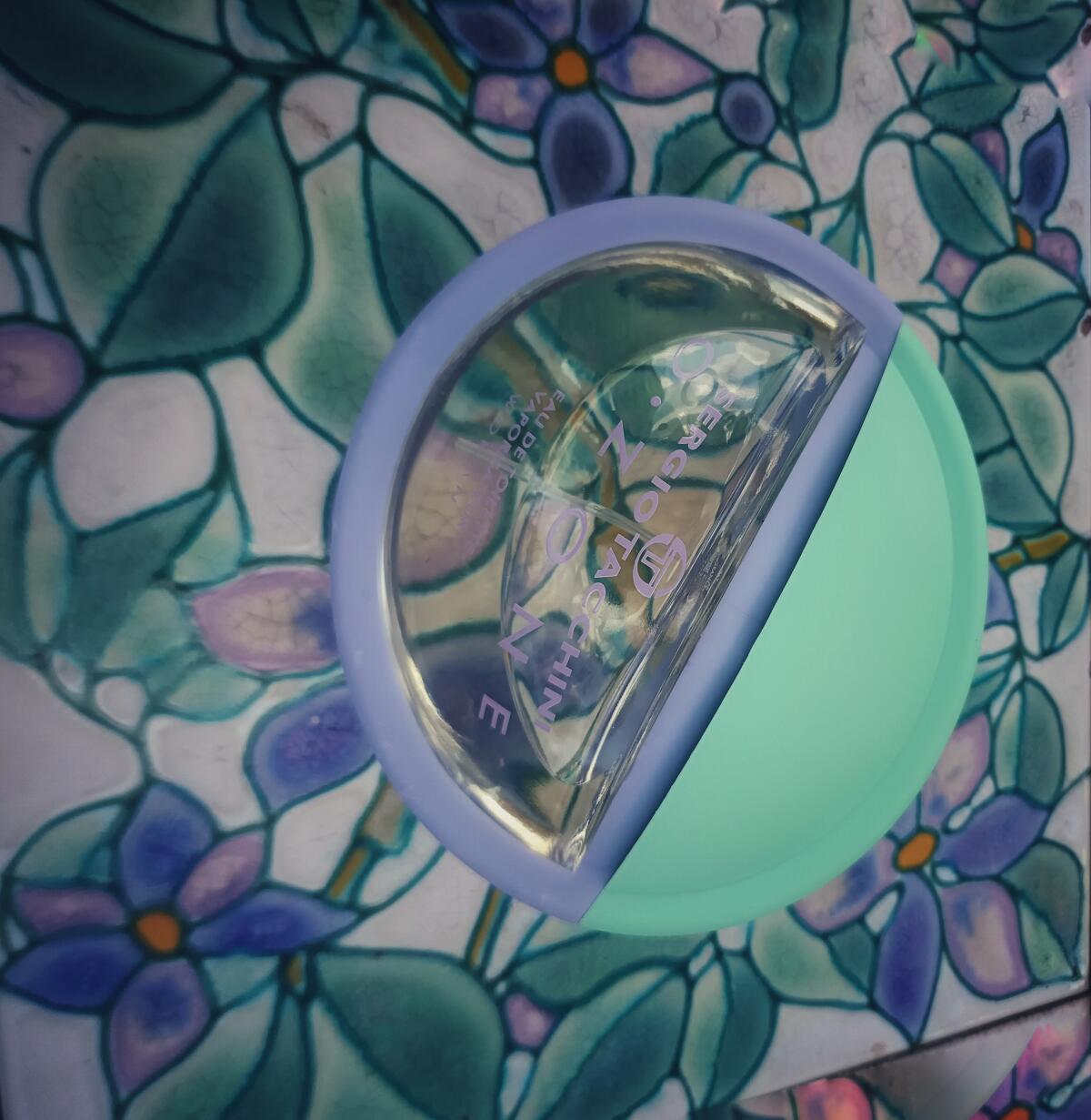 عطر ادکلن او-زون وومن سرجیو تاچینی - O-Zone Woman Sergio Tacchini - بررسی، قیمت و خرید