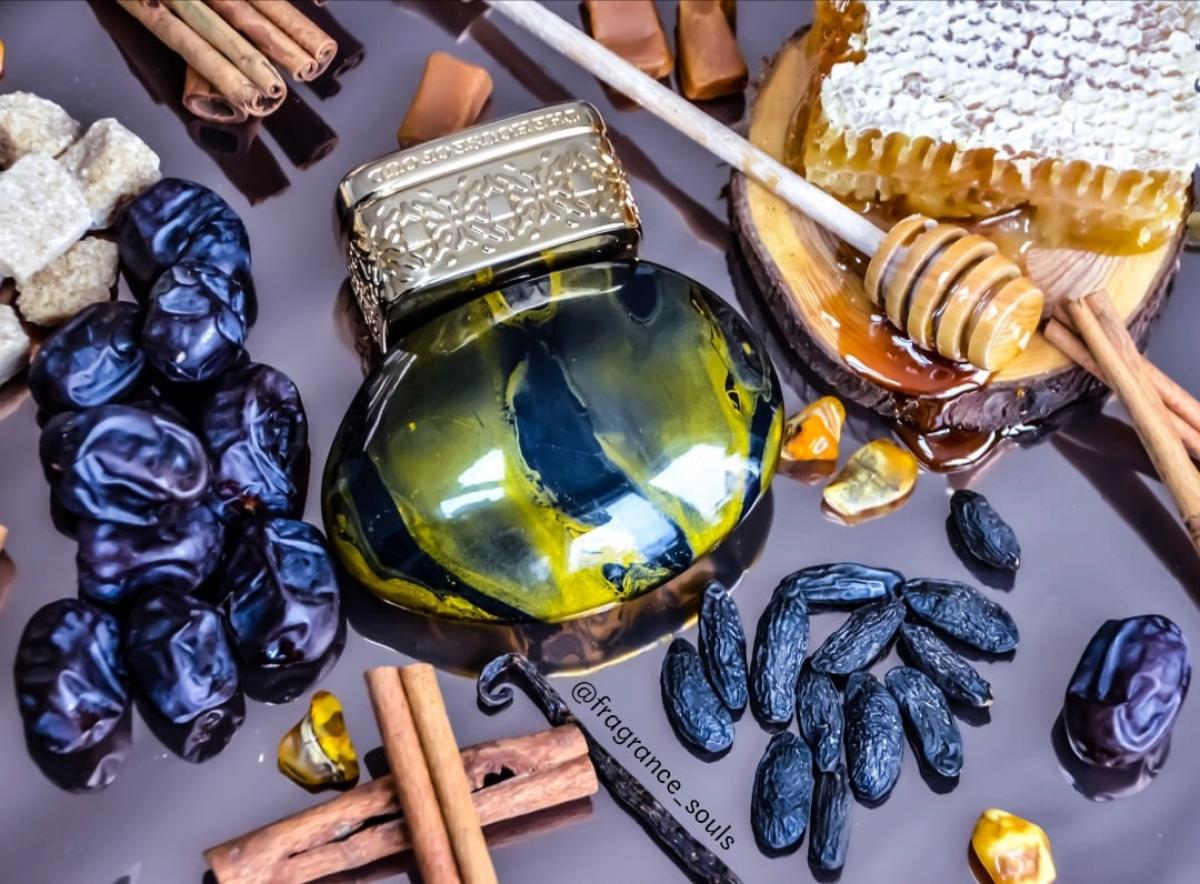 عطر ادکلن دیتز دیلایت د هاوس آف عود - Dates Delight The House of Oud - بررسی، قیمت و خرید