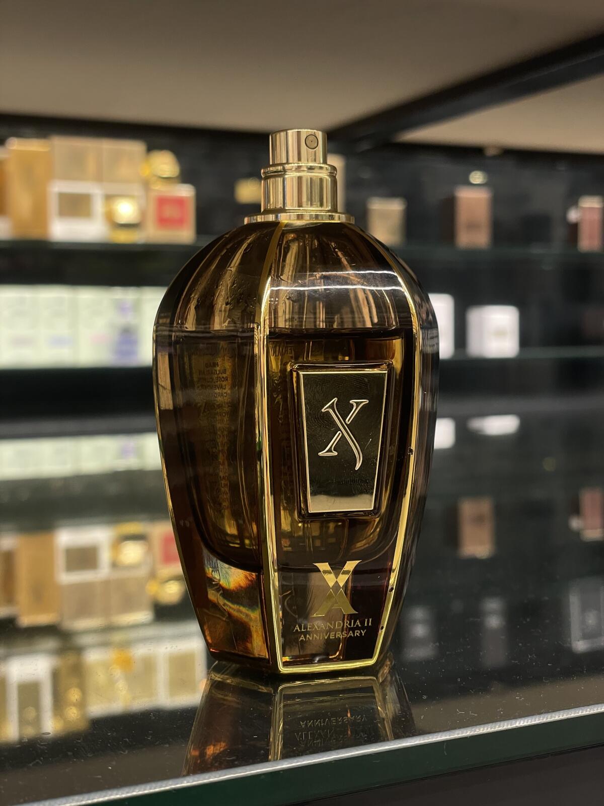 عطر ادکلن الکساندریا دو اَنِوِرسِری زرژف - Alexandria II Anniversary Xerjoff - بررسی، قیمت و خرید